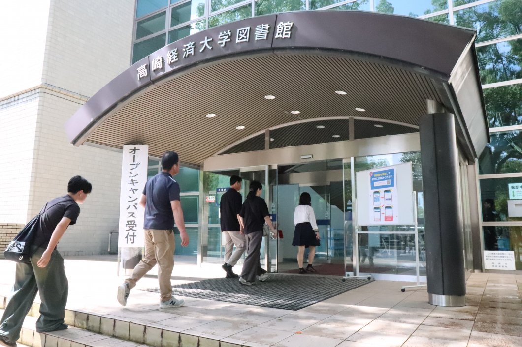 便于结合栏目动态与后续阅读